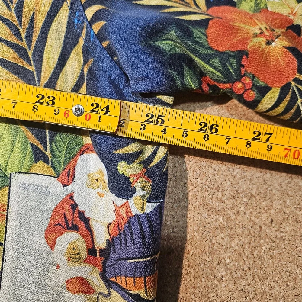 Tommy Bahama Silk Shirt XL‎ Christmas Santa Cocktail Marlin Pinup Tuxedo Holiday - Picture 7 of 12